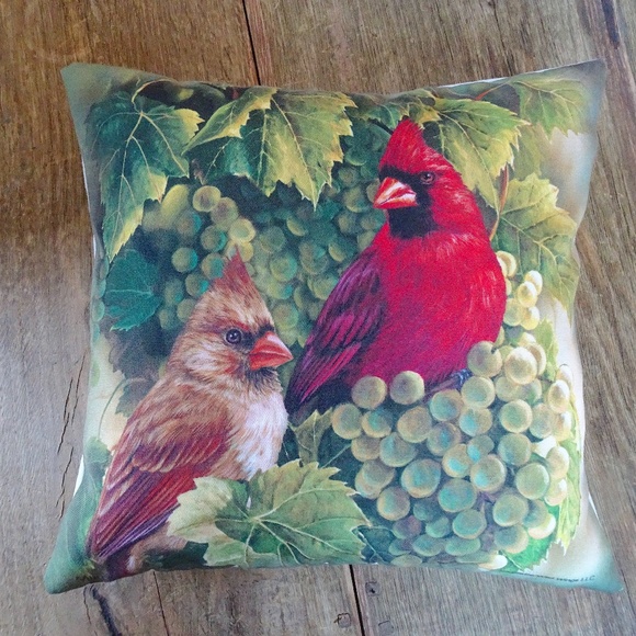 Danbury Mint Millette Wild Wings Cardinal Bird Grapes Decorative Accent Pillow - Picture 2 of 7